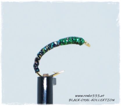 BLACK-OPAL Nymphe Nr.18